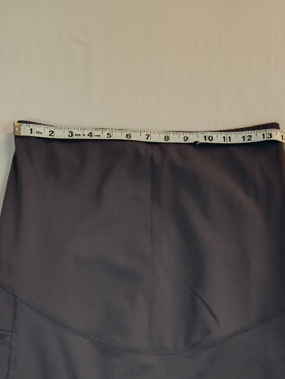 Maternity Black Active Legging Shorts- Black Size XL - Picture 8 of 8